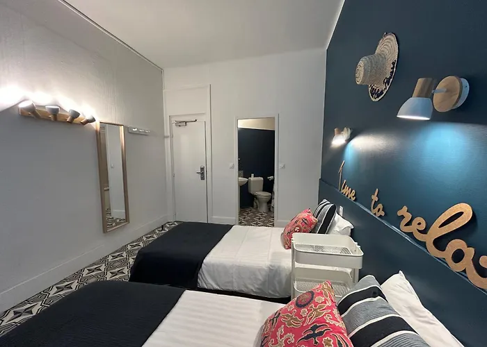 Hotel De La Croix-Rousse Lyon